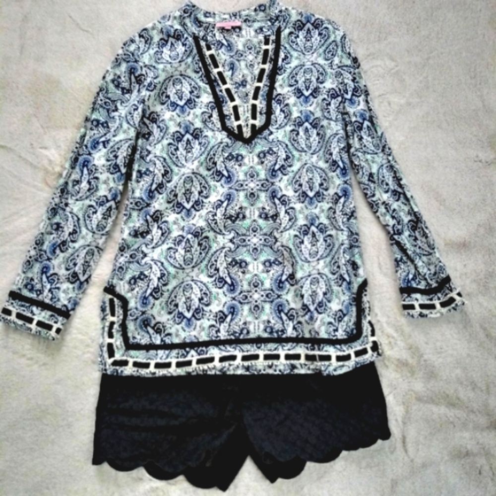 Saint Tropez West Women's Paisley Tunic Medium